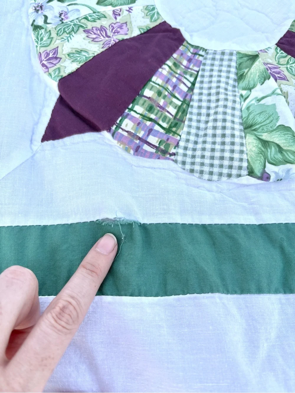 2 Vintage Beautiful Hand Stitched Floral Patchwork Twin Size Quilts
